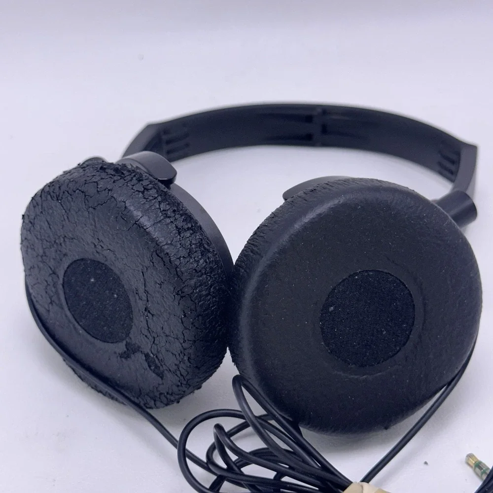 Sony MDR-NC7 Noise Canceling Headphones Wired Travel Over Ear Black‎